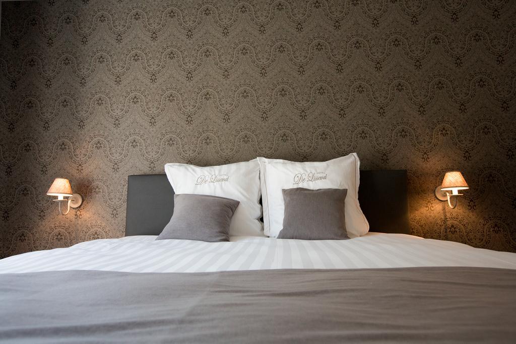 Hotel De Lissewal Ипер Екстериор снимка